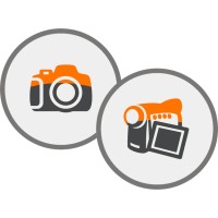 Michael Claushallmann Fotografie + Film logo - Similar company to Skippr Studio
