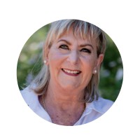 Alta's masteringdigitalmarketing logo - Similar company to Pocketadvisor