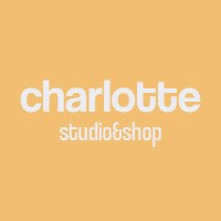 Charlotte s'y met logo - Similar company to Digital Carpentry B.V.