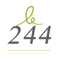 Le 244 Work Place