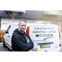 Kabelfejl.nu - Præcisions lokalisering af kabelfejl i jorden ✔️ logo - Similar company to Simik Aps.