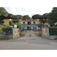 Hotel Paradiso logo - Similar company to Hotel Paradiso