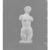 Lola K. Photography logo - Similar company to Petl ™