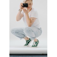 Mariska de Groot - fotograaf logo - Similar company to Simon Van Rhee Fotograaf / Videograaf