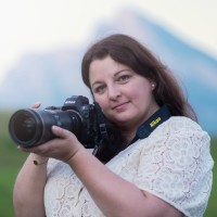 Jennifer Esseiva Photography logo - Similar company to Carrel Sa