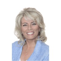 Sandy Sells Sunshine PLLC logo - Similar company to Title&Ink