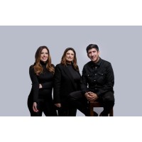 Studio In Photo logo - Similar company to Centro De Pesquisa & Simulação Olga Benário