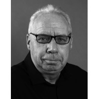 David Linney  Photographer logo - Similar company to Highest Flow Studios