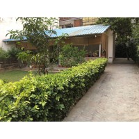 La Villas logo - Similar company to Chhavi Hotels