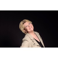 SoundsLikePatty-lou logo - Similar company to Tango Studio - Voice Over & Dubbing