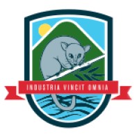 Noosa District State High School logo - Similar company to Qata.Io