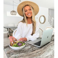 Healthy Emmie logo - Similar company to Nature Restore