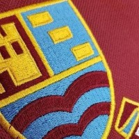Farnham Town Football Club logo - Similar company to Sportropolis