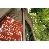 The Albert & Jessie Danielsen Institute logo - Similar company to Global Citizen Project