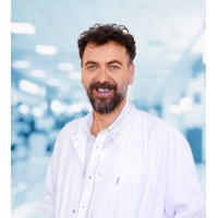 Doçent Doktor Cemal Kara / Genel Cerrahi Uzmanı