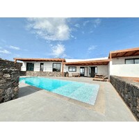 Fuerteventura Rentals logo - Similar company to Deseos Super App | Eat. Wish. Experience.
