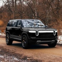Rivian Owners Club logo - Similar company to Rivian
