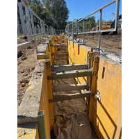 Aplant Hire Co Pty Ltd logo - Similar company to Master Hire