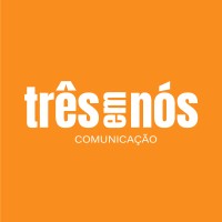 Três em Nós