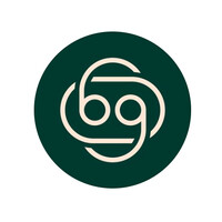Bisque Golf logo - Similar company to Sneaker District