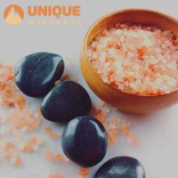 Unique Minerals logo - Similar company to The Pink Rocks
