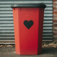 Trashban logo - Similar company to Speako
