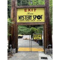 MYSTERY SPOT logo - Similar company to Salone Messenger