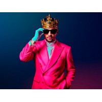 The Mad King logo - Similar company to Synthvaults