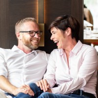 anne&thorsten. logo - Similar company to Polygran Gmbh