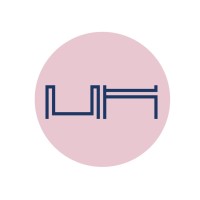 Mariela Klann = arquiteta logo - Similar company to Daniela Gomes Arquiteta