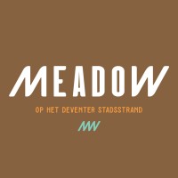 Meadow op het Deventer Stadsstrand logo - Similar company to Bakermat - Interieur | Reclame | Ontwerp