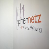 Spinnen-Netz: NGO-Job-Network logo - Similar company to Aklhü E.V. - Netzwerk Und Fachstelle Für Internationale Personelle Zusammenarbeit