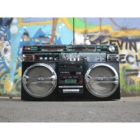 Big Tune In My Room logo - Similar company to Instant Proconnect Pty Ltd