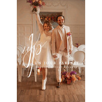 Un Jour Parfait logo - Similar company to Azur Plus Relocation