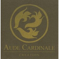 AUDE CARDINALE pour L'ÉTAPE PRIVÉE DE RICHELIEU logo - Similar company to Dumbo