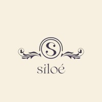 SILOÉ BOLSAS E ACESSÓRIOS logo - Similar company to Now Buck Fabrica De Mochilas E Acessórios Personalizados