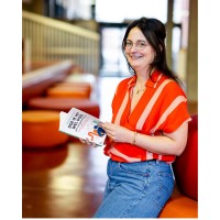 Jasmine Buntinx - Shaping Care Through Perspectives logo - Similar company to Flow & Care