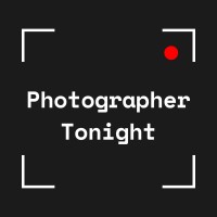 Photographer Tonight logo - Similar company to Photographer | Phia Photography