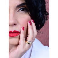 Carol Cardoso | Consultora de imagem logo - Similar company to Basiko Consultoria De Imagem