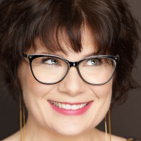 Lauren Kozak | Marketing Consultant