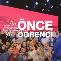 Students First (Önce Öğrenci) logo - Similar company to Callizio