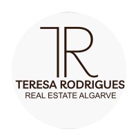 TR Real Estate Algarve logo - Similar company to Lounge Real Estate