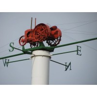 Canadian Tractor Museum logo - Similar company to Canadian Grain Elevator Discovery Centre