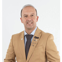 Carlos Cardoso logo - Similar company to Davenir Groupe