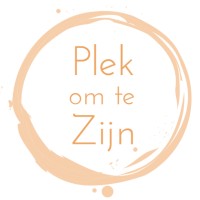 Plek om te Zijn logo - Similar company to Think Op School