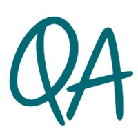 Querer Além logo - Similar company to Smile Comunicação