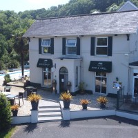 Fernhill Hotel logo