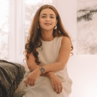 Vogue & Voyage | Bay Area Personal Stylist logo - Similar company to Ys Kim Foundation
