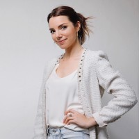 Kelsey Formost : Magic Words Copywriting logo - Similar company to Klizadesign