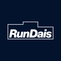 RunDais logo - Similar company to Glamazon